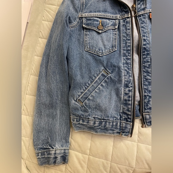 Levi’s Denim Jacket - Picture 6 of 7